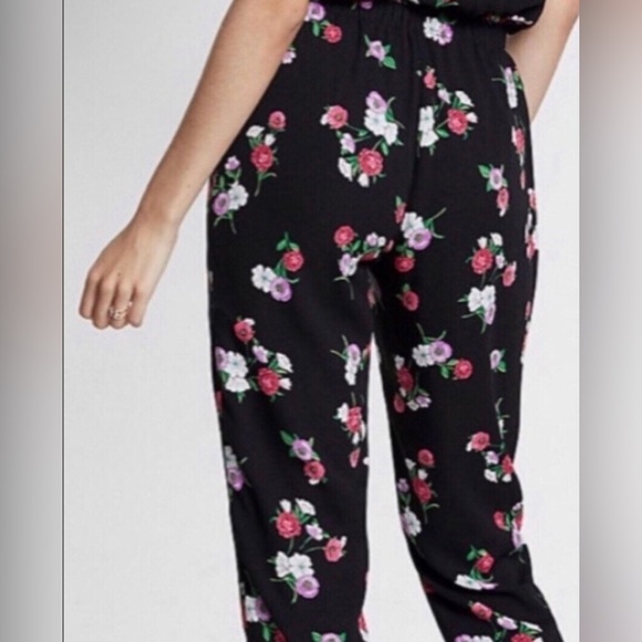 Express off the shoulder black floral lined jumpsuit elastic waist NEW - Picture 11 of 14